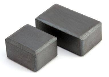 采購方形磁鐵要注意，磁鐵的充磁方向要弄清